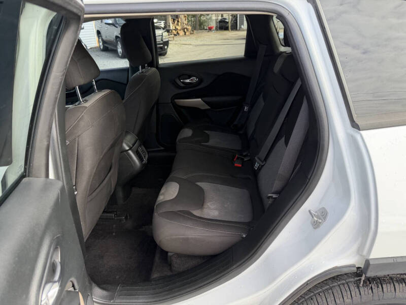 2017 Jeep Cherokee Sport Altitude