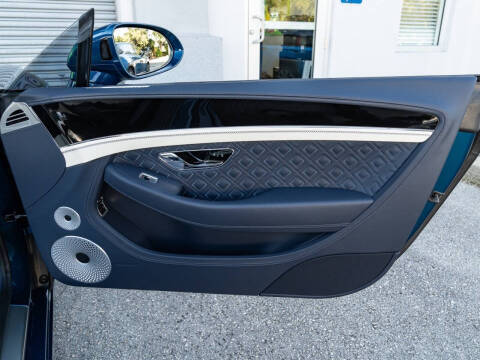 2022 Bentley Continental GTC V8