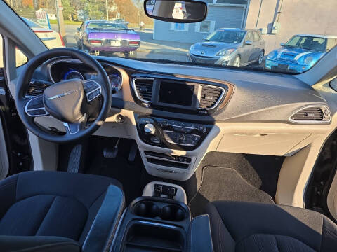 2018 Chrysler Pacifica Touring Plus
