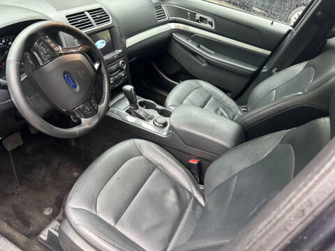 2017 Ford Explorer XLT