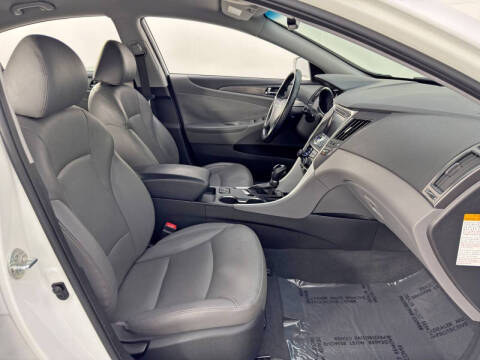 2013 Hyundai Sonata Hybrid Limited