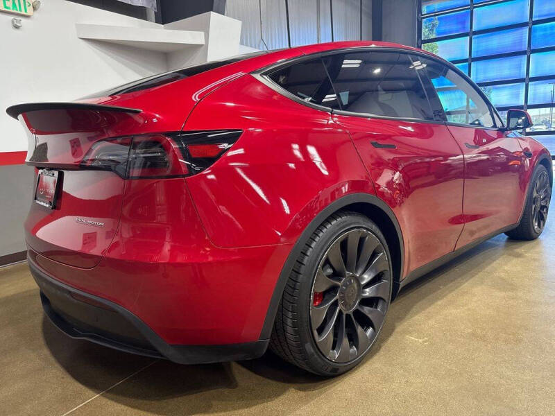 2023 Tesla Model Y Performance