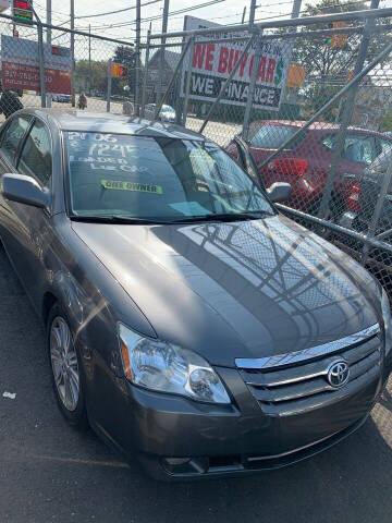 2006 Toyota Avalon for sale at Reliance Auto Group in Staten Island NY