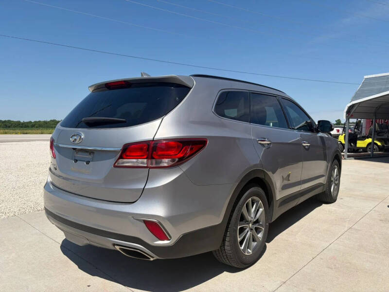2019 Hyundai Santa Fe XL SE
