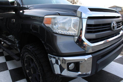 2015 Toyota Tundra SR5