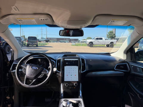 2021 Ford Edge Titanium