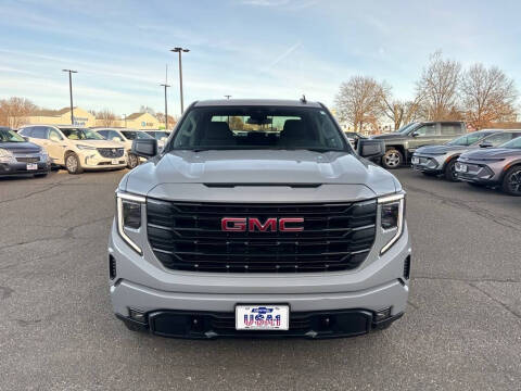 2024 GMC Sierra 1500 Elevation Standard