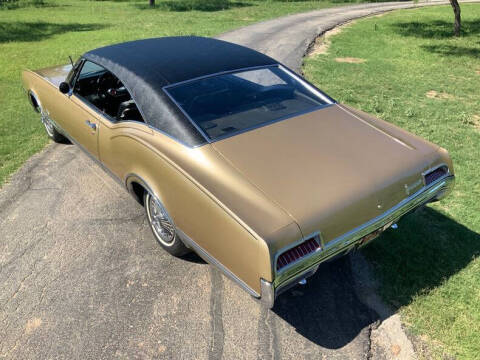 1967 Oldsmobile Delta Eighty-Eight