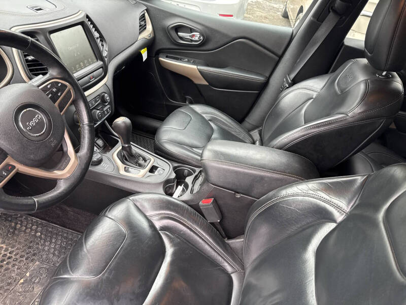 2017 Jeep Cherokee Latitude