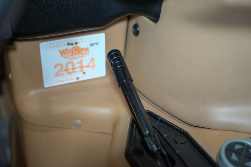 1998 AM General Hummer Hard Top