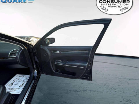 2019 Chrysler 300 Limited