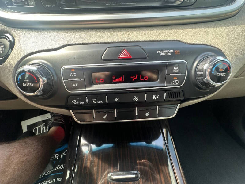 2019 Kia Sorento EX V6