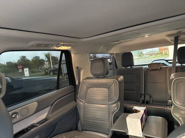 2023 Lincoln Navigator L Black Label
