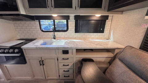2022 Jayco Jay Feather 24RL