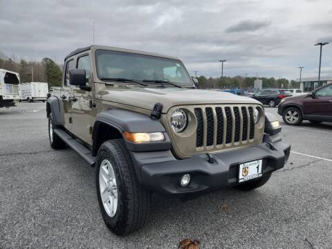 2020 Jeep Gladiator for sale at FRED FREDERICK CHRYSLER, DODGE, JEEP, RAM, EASTON in Easton MD