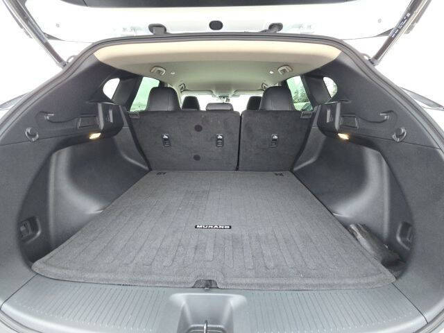 2025 Nissan Murano SV