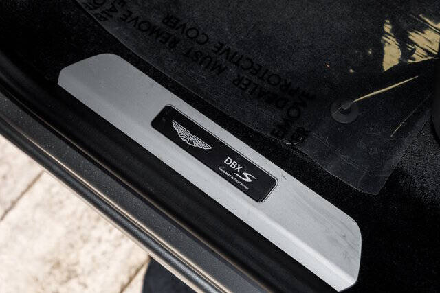 2026 Aston Martin DBX S