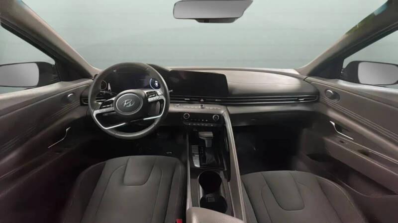 2023 Hyundai Elantra