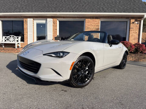 2024 Mazda MX-5 Miata Club