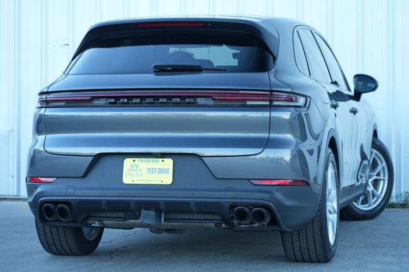 2024 Porsche Cayenne S