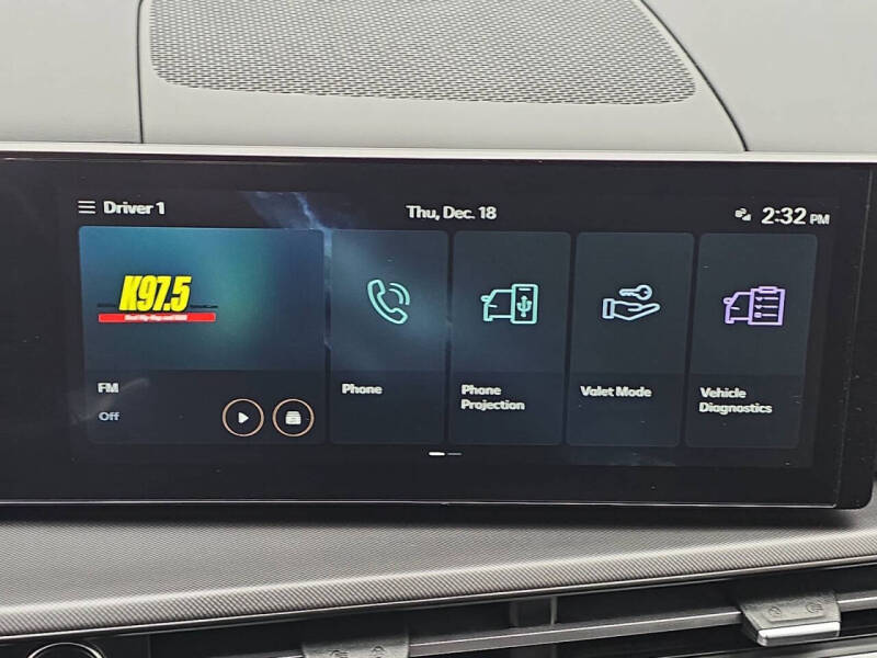 2024 Hyundai Santa Fe SE