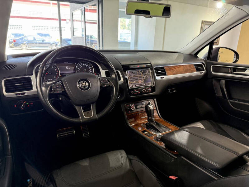 2012 Volkswagen Touareg