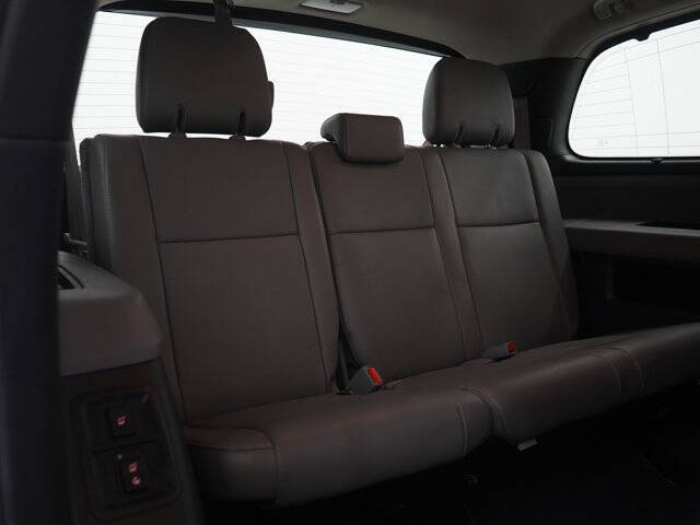2021 Toyota Sequoia Platinum