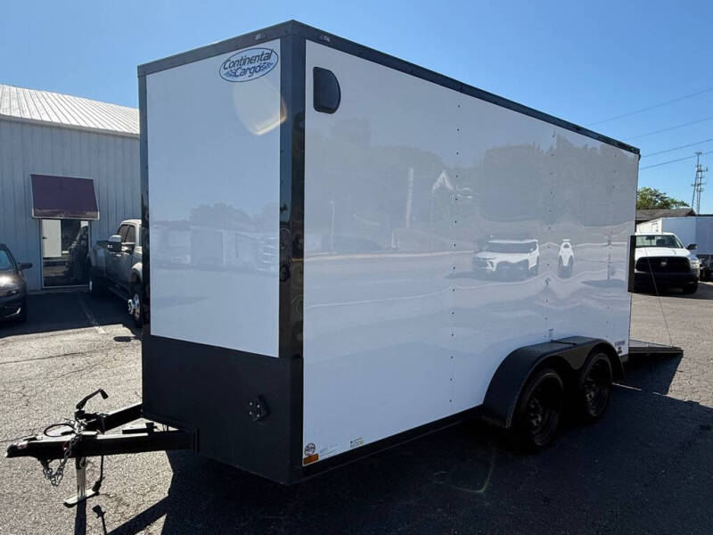 2023 Continental Cargo VHW714TA2