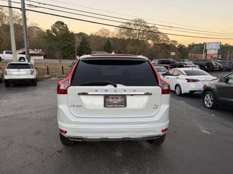 2015 Volvo XC60 T6 Platinum