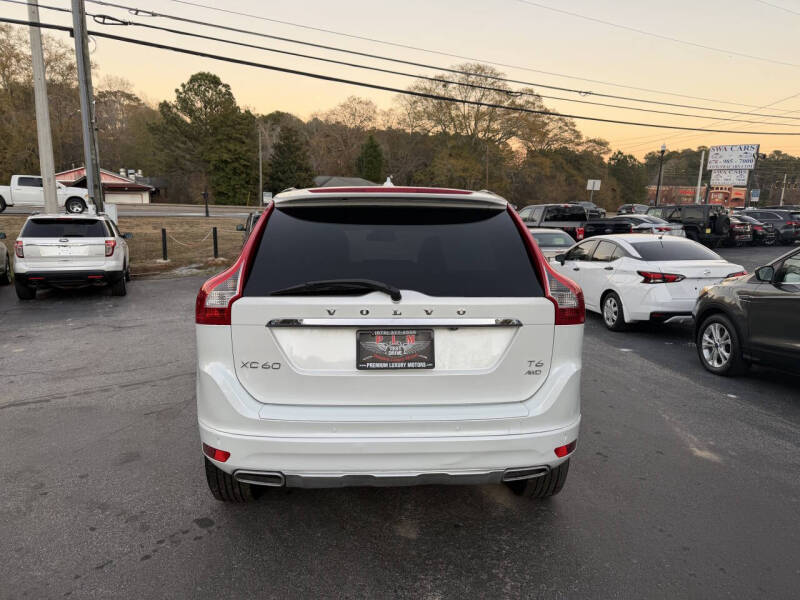 2015 Volvo XC60 T6 Platinum