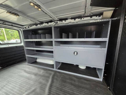 2025 GMC Savana 2500