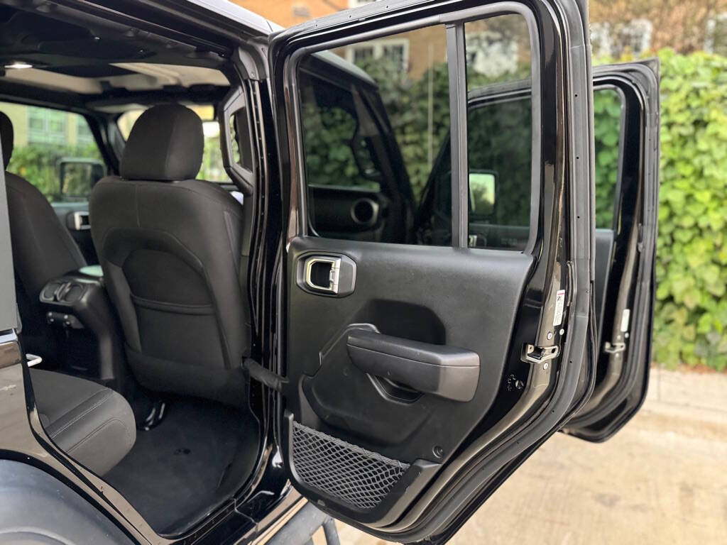 2018 Jeep Wrangler Unlimited for sale at Kanda Motors in Dallas, TX