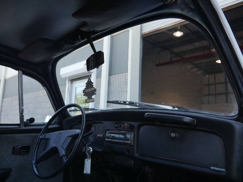 1972 Volkswagen Beetle