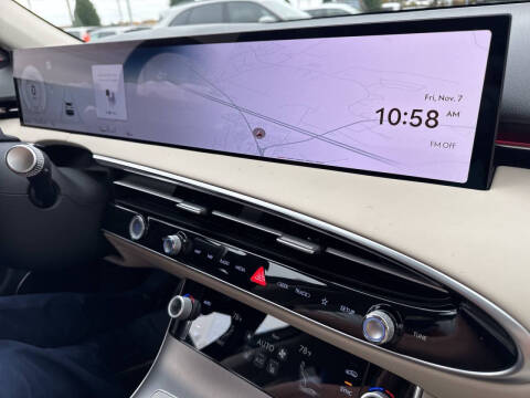 2026 Genesis GV70 2.5T Select