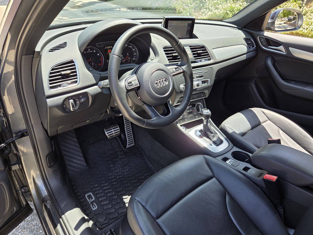 Gray 2016 Audi Q3 2.0T Premium Plus 2.0T Premium Plus 4dr SUV 23