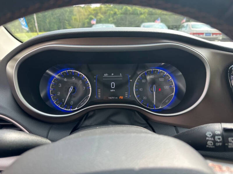 2018 Chrysler Pacifica Touring L