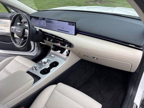 2026 Genesis GV70