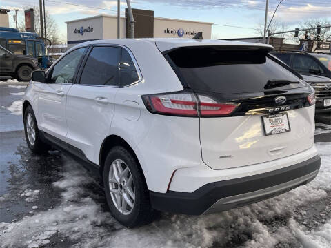2023 Ford Edge