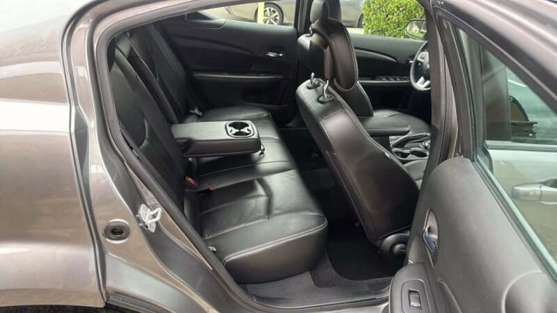 2013 Dodge Avenger SXT