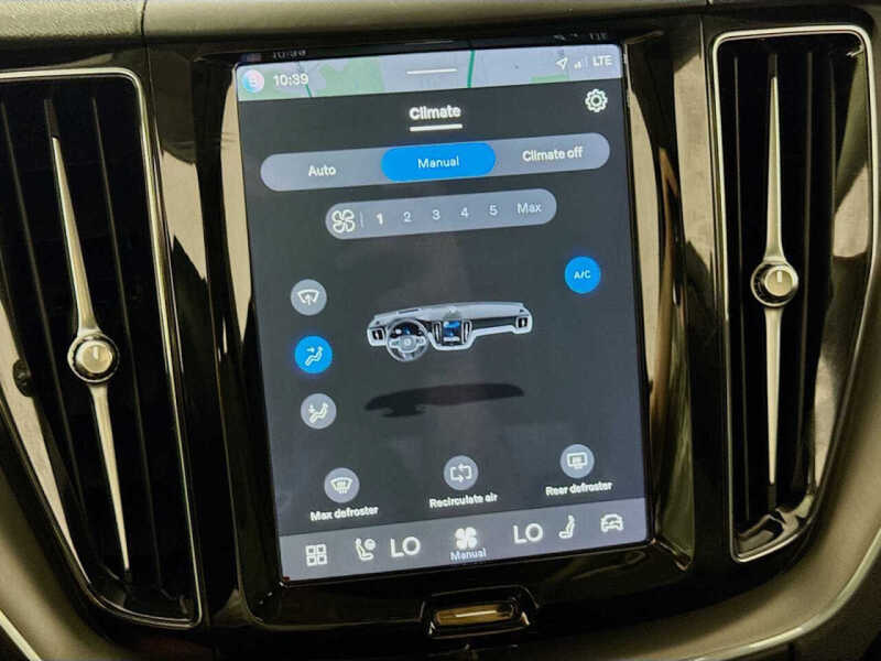2023 Volvo XC60 B5 Core