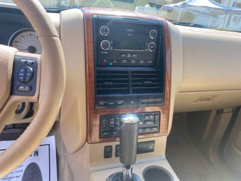 2010 Ford Explorer Eddie Bauer