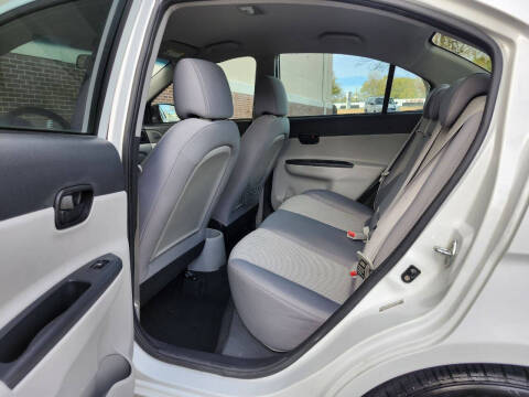 2011 Hyundai Accent GLS