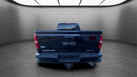 2018 GMC Sierra 2500HD Denali