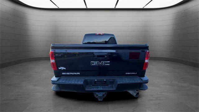 2018 GMC Sierra 2500HD Denali