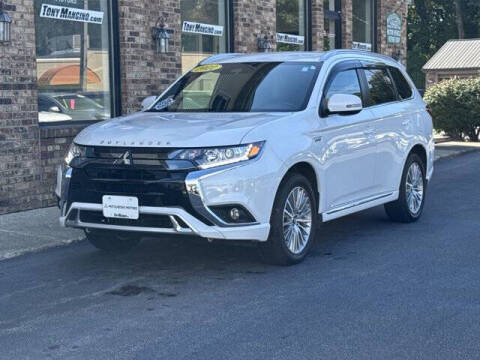 2022 Mitsubishi Outlander PHEV for sale at The King of Credit in Clifton Park NY