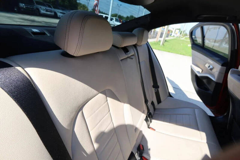 2019 BMW 3 Series 330i