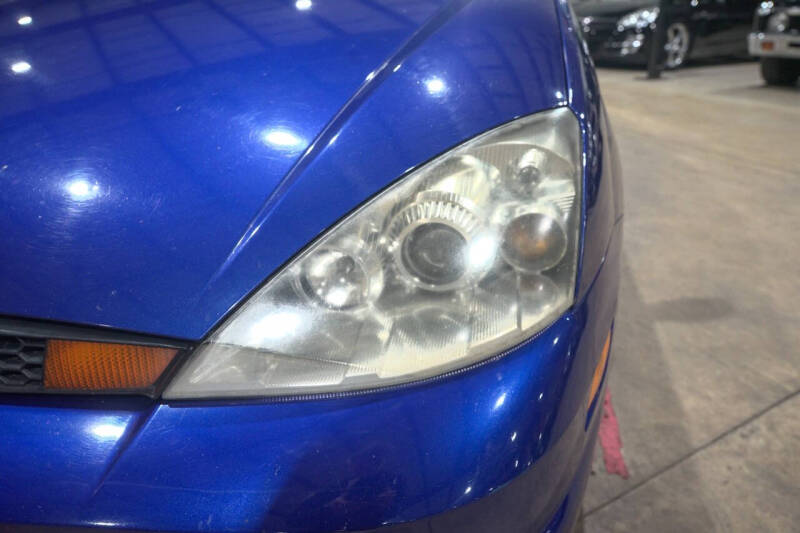 2003 Ford Focus SVT