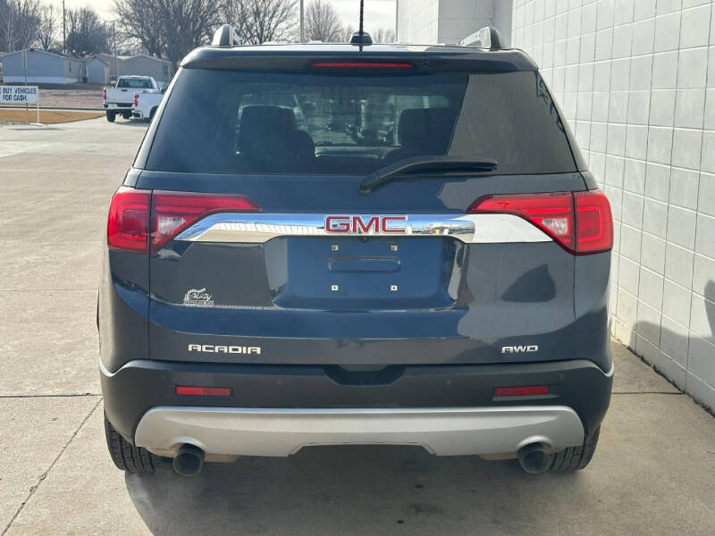 2019 GMC Acadia SLT-1