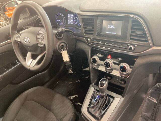 2019 Hyundai Elantra