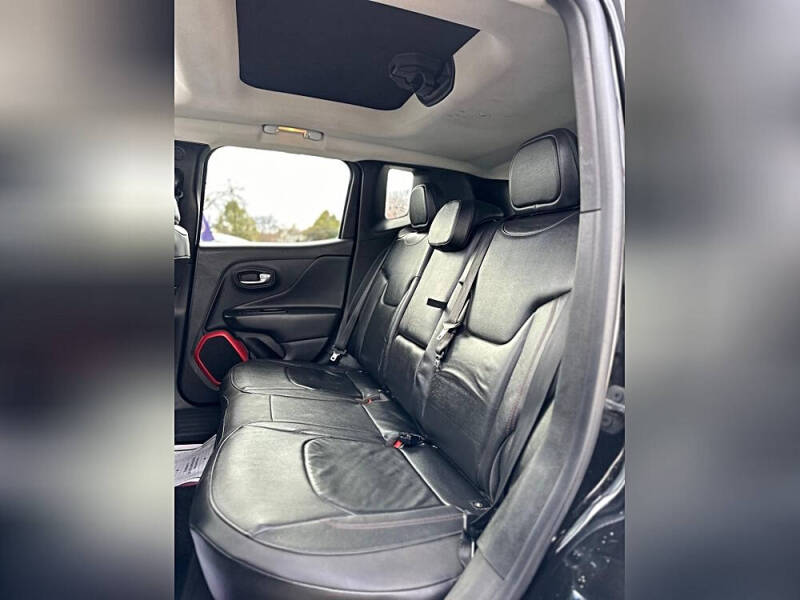 2016 Jeep Renegade Trailhawk